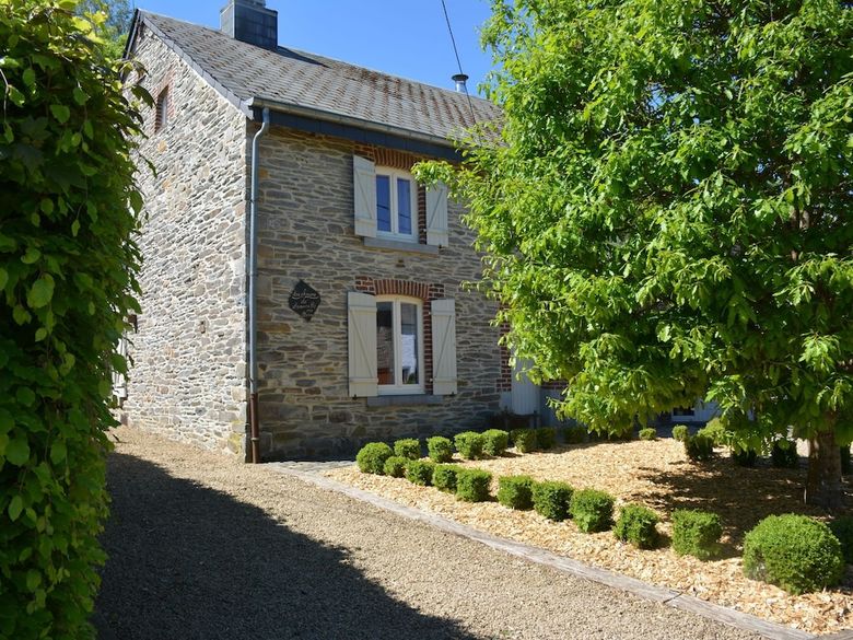 Quaint Holiday Home In Saint-hubert With Sauna