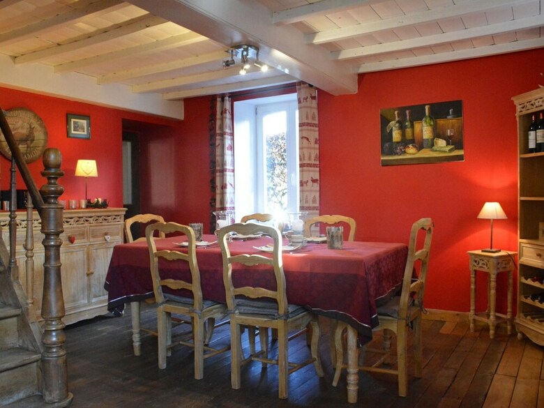 Quaint Holiday Home In Saint-hubert With Sauna