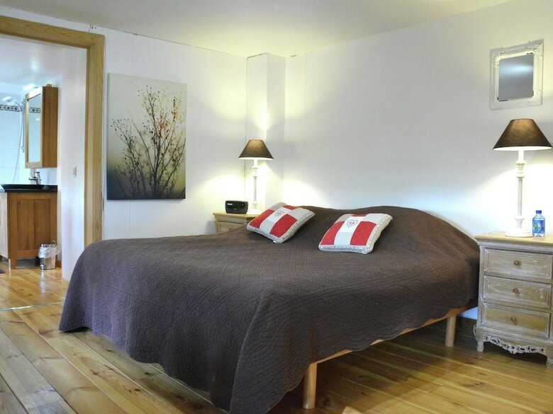 Quaint Holiday Home In Saint-hubert With Sauna
