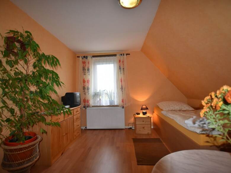 Cosy Apartment In Kr�pelin With Garden