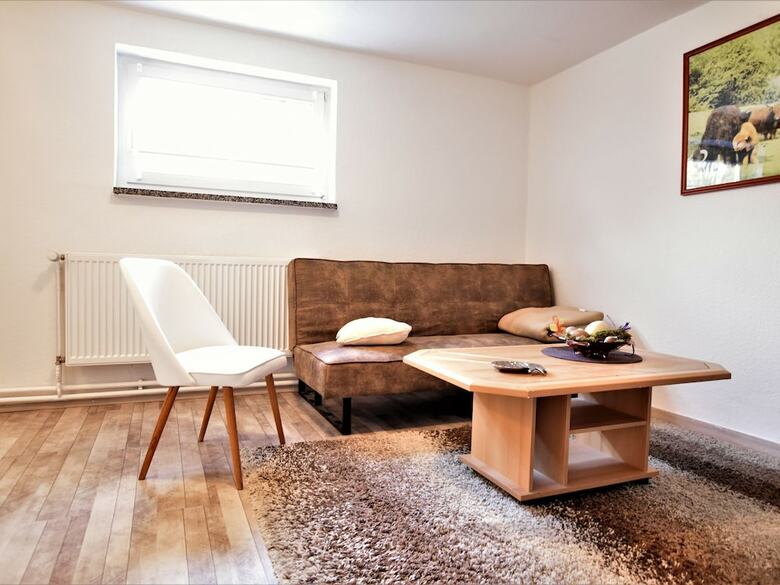 Luxurious Apartment In G�gelow With Garden