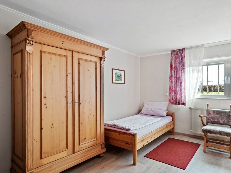 Quaint Pet-friendly Apartment In Neustra�burg