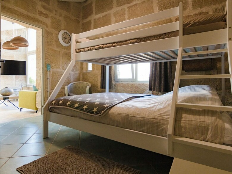 Luxurious Restored Building With Heated Swimming Pool, Terraces And Jacuzzi