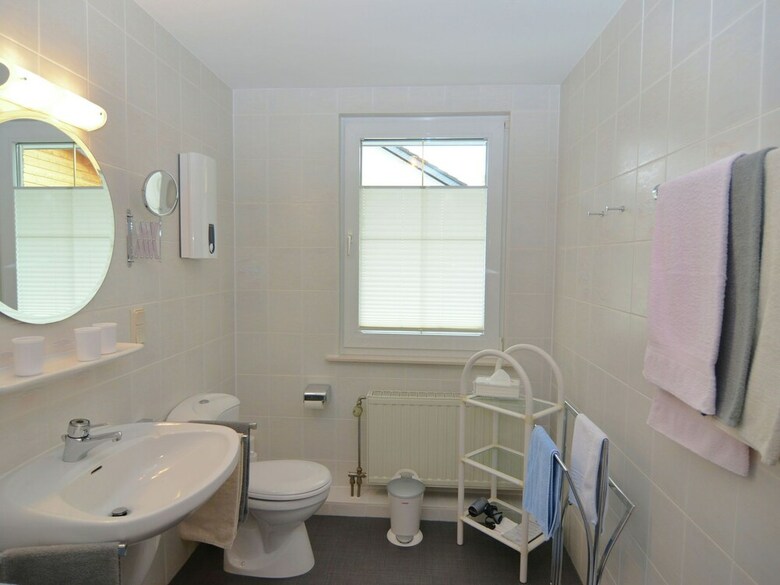 Modern Apartment In Schwalefeld With Garden