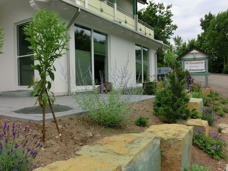 Modern Apartment In Schwalefeld With Garden