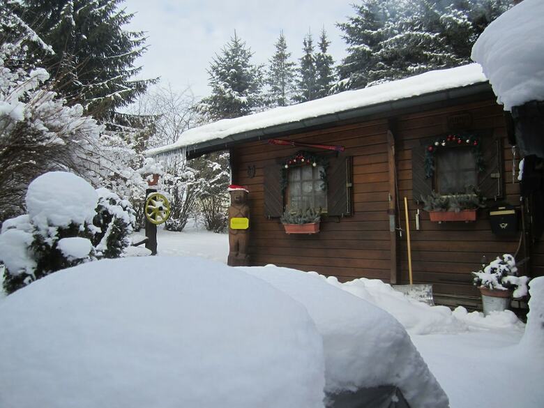 Large Holiday Home In Battenhausen With Garden