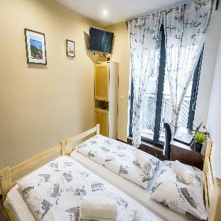 Hostel Moving