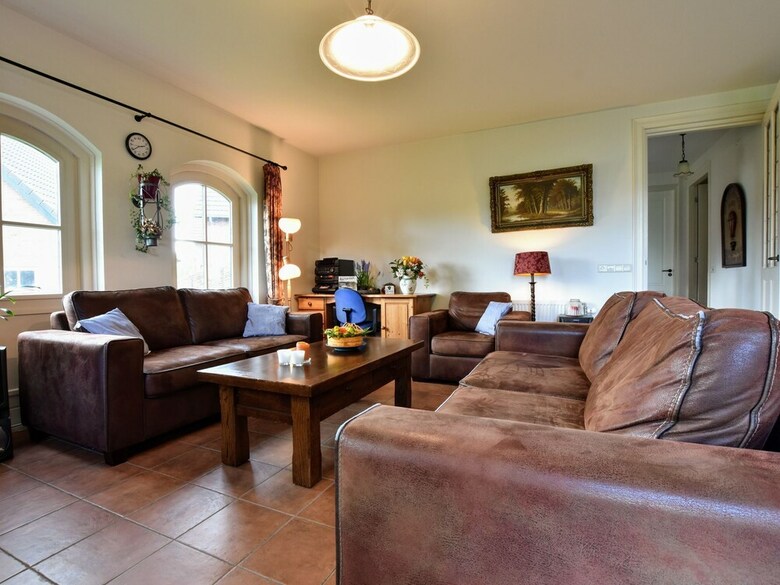 Spacious Holiday Home Near Forest In Bronckhorst