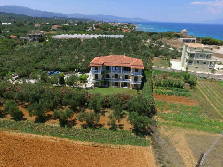 Hotel Studios Petra