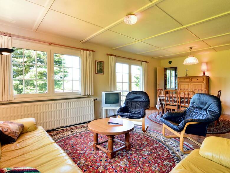 Detached Chalet With Garden And Great View In A Tranquil Setting