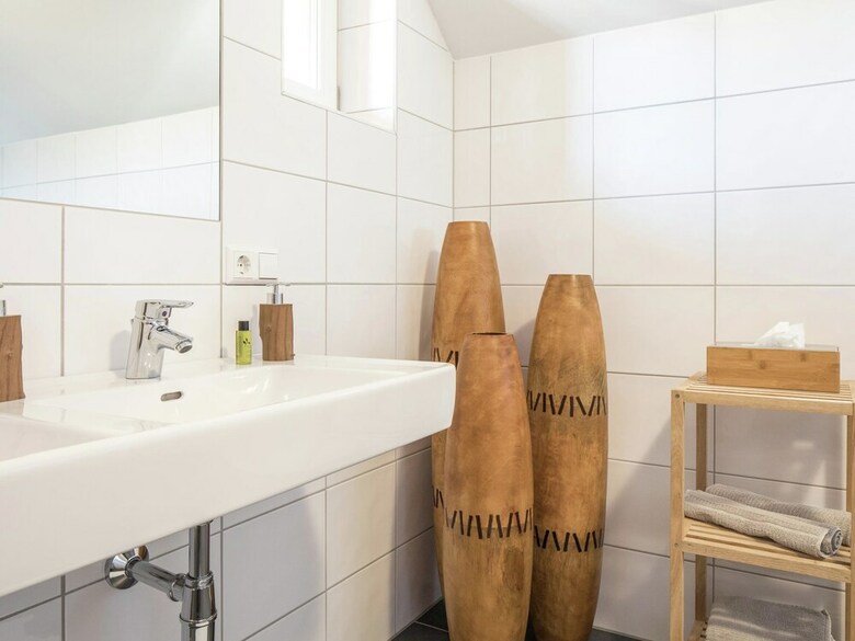 Charming Chalet In Mauterndorf With Sauna And Jacuzzi