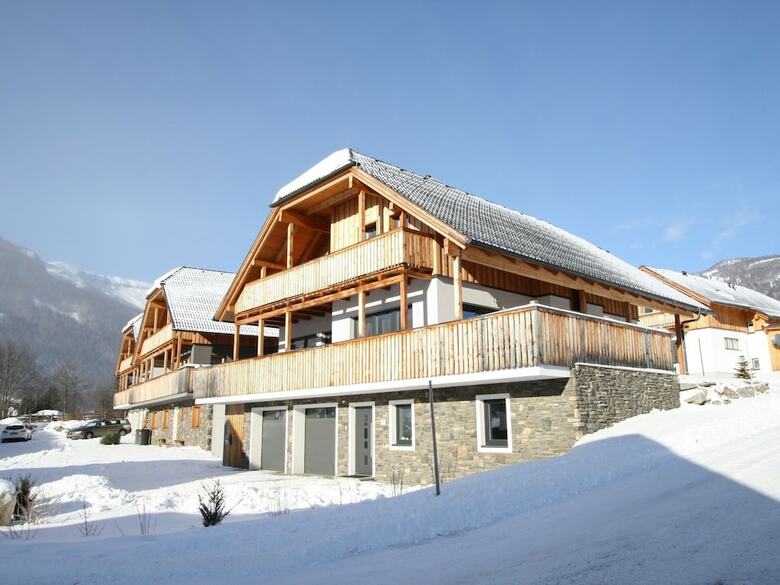 Charming Chalet In Mauterndorf With Sauna And Jacuzzi