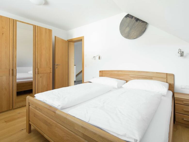 Charming Chalet In Mauterndorf With Sauna And Jacuzzi