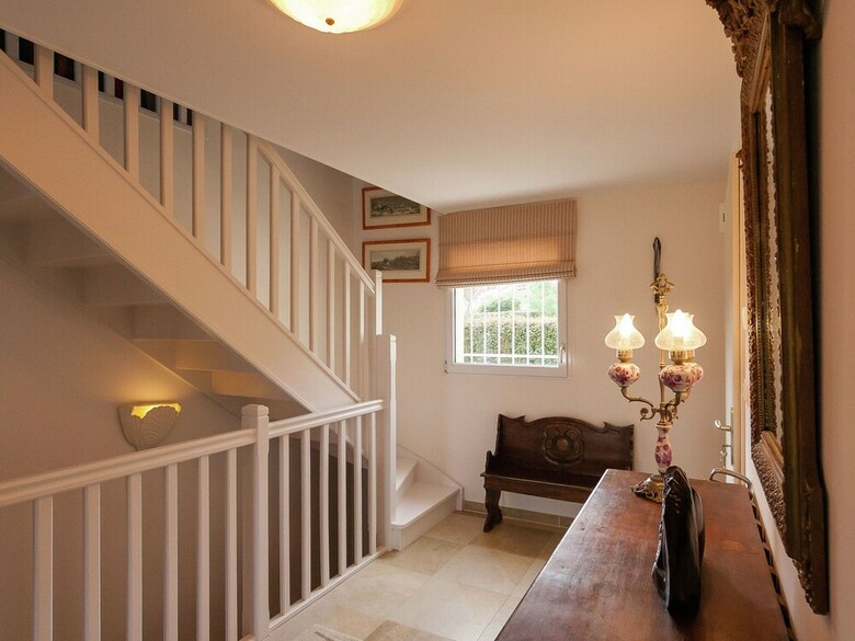 Spacious Luxury Villa With Private Heated Pool And Sauna At An Golf Course