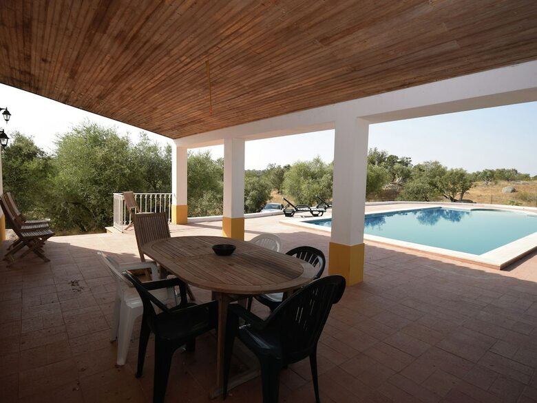 Villa A Comfortable Holiday Home With Private Swimming Pool, Tranquility And Privacy