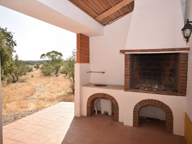 Villa A Comfortable Holiday Home With Private Swimming Pool, Tranquility And Privacy