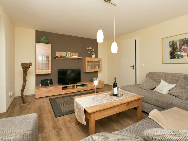 Modern Apartment In Mastershausen Near The Forest