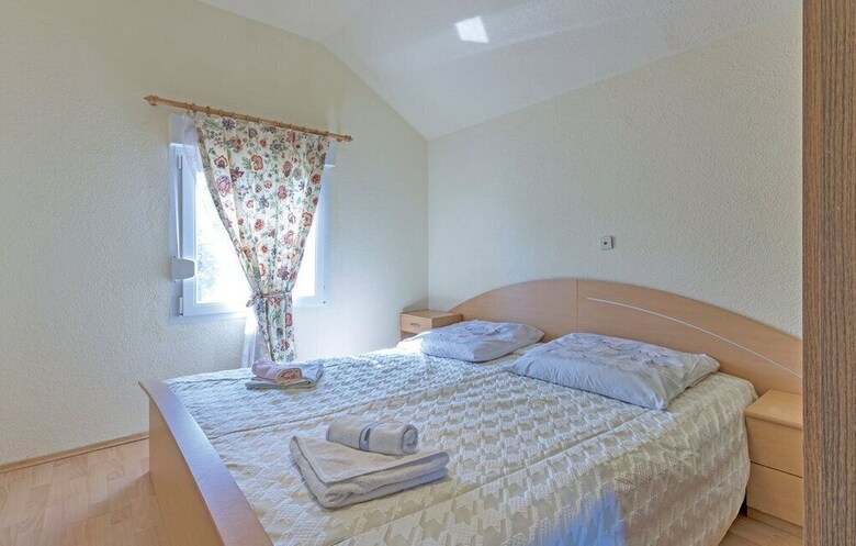 Villa Apartment 1976