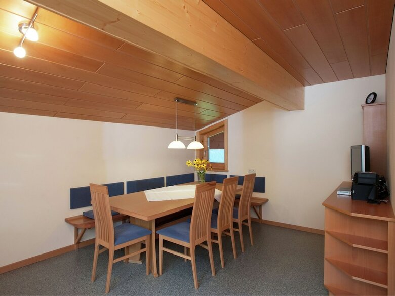 Lush Apartment In Silbertal With Garden