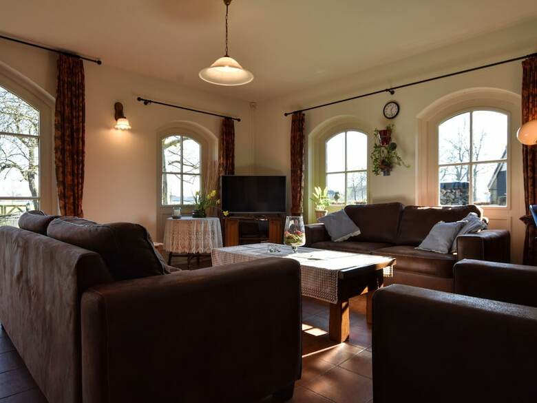 Ranquil Holiday Home In Bronckhorst Near Forest"
