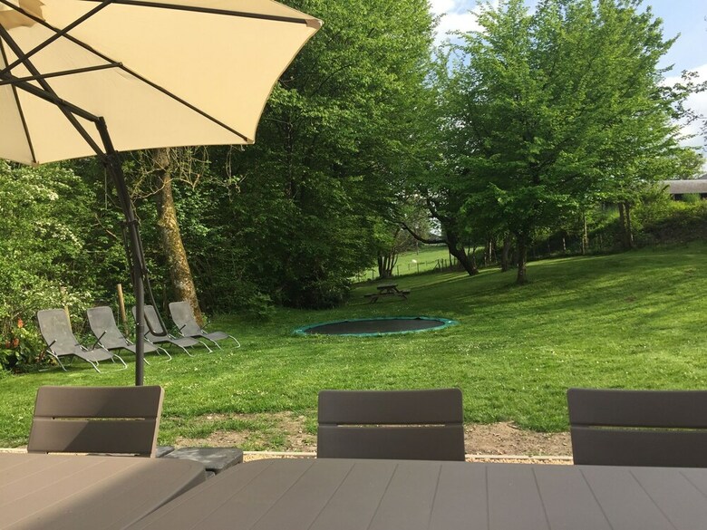 Beautiful Group House With Large Garden And 2 Terraces