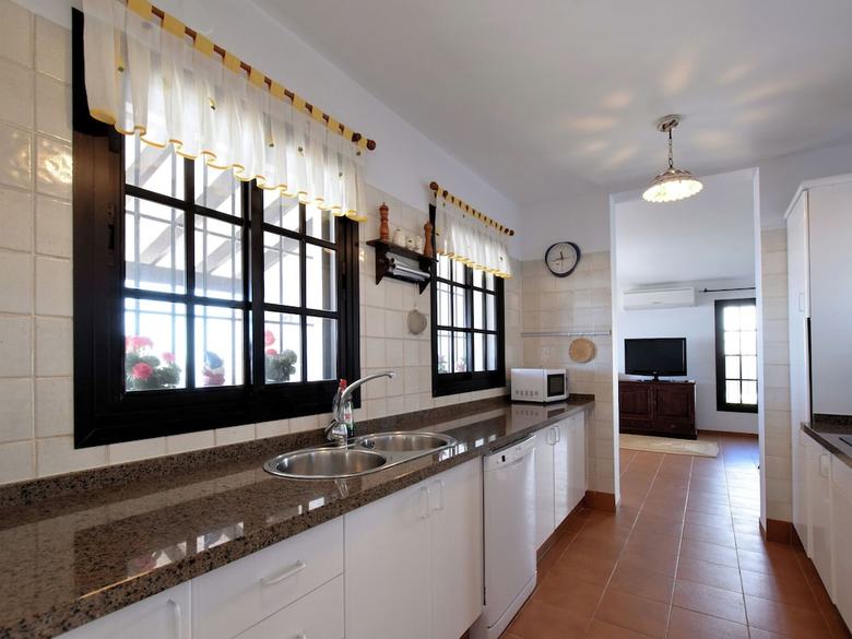 Tasteful And Modern Villa With Private Swimming Pool