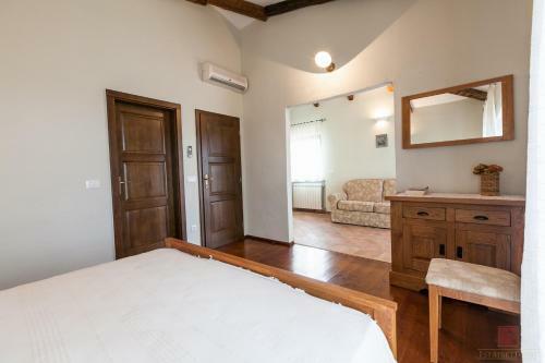 Villas Heraki By Istarski Dvori