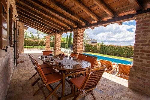 Villas Heraki By Istarski Dvori