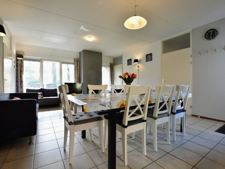 Appealing Holiday Home In Guelders Near Forest