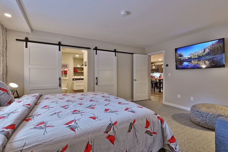 The Killington Style Suite: Modern, Central Condo, 2rm #222