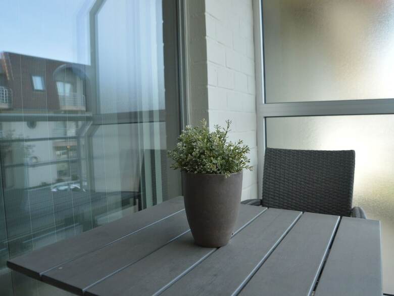 Luxurious Apartment In Bredene With Swimming Pool