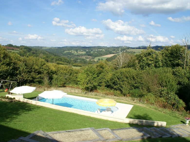 Spacious Holiday Home In Sussac With Pool
