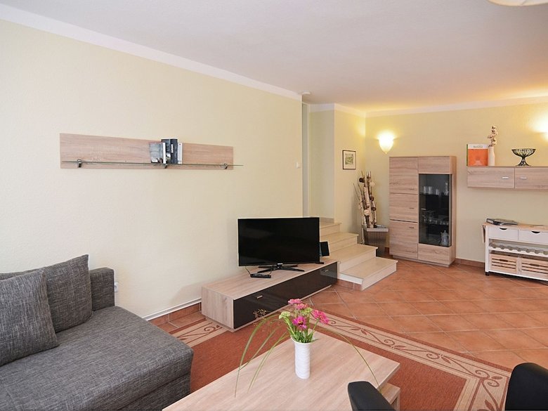 Modern Apartment In L�wensen With Private Terrace