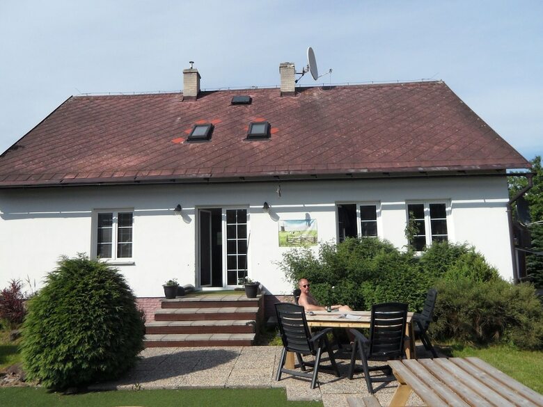 Spacious Holiday Home In Arnultovice With Swimming Pool