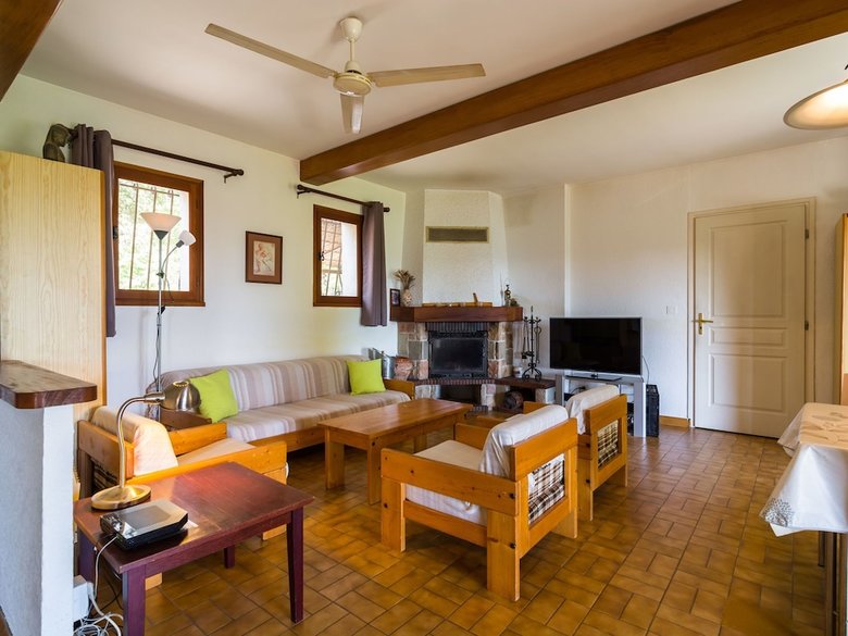 Beautiful Holiday Home With Private Swimming Pool In Var