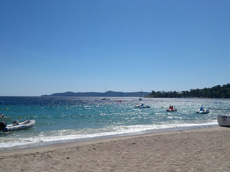 Spacious Villa Near Sea In Cavalaire-sur-mer