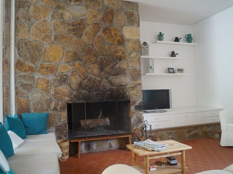 Spacious Villa Near Sea In Cavalaire-sur-mer