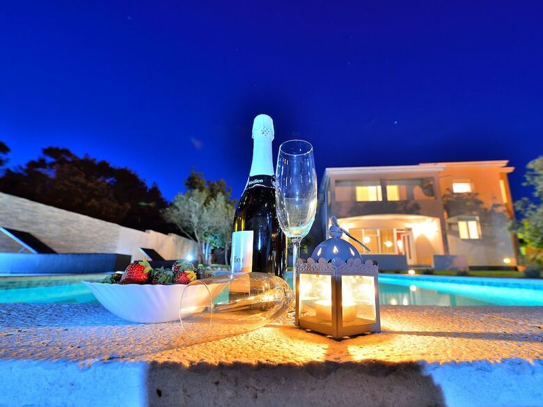 Lovely Villa In Vir With Swimming Pool
