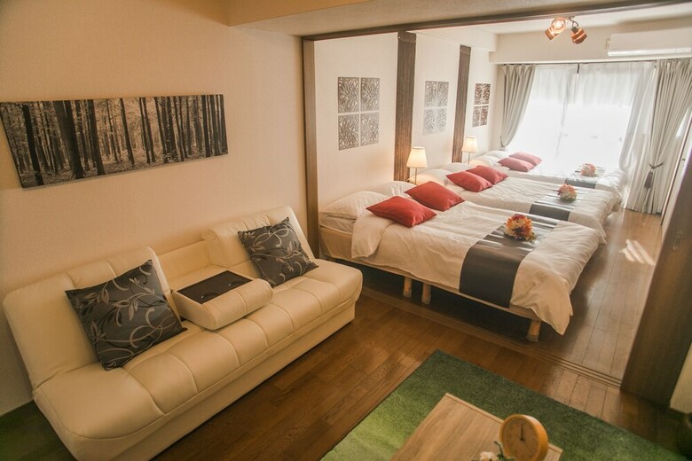 Shinsaibashi-house B