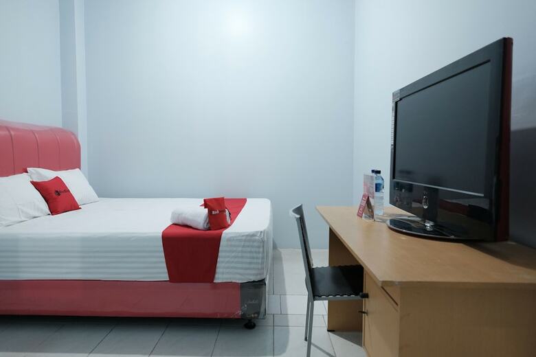 Hotel Reddoorz @ Jalan Pemuda Medan