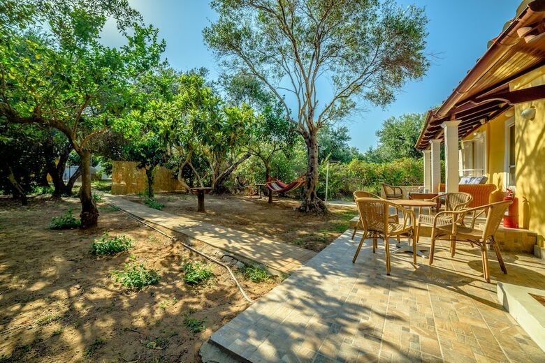 Euthalia Traditional Houses By Konnect