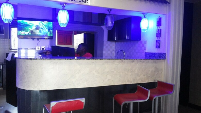 Hotel Pent House Inn Namugongo