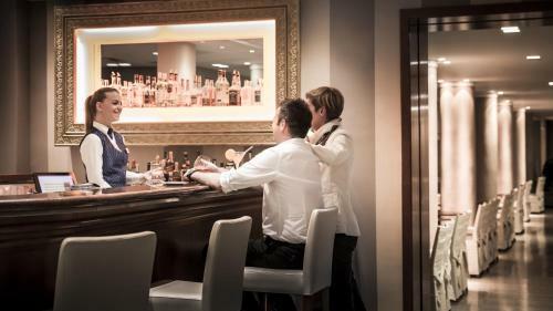All Inclusive - Grand Hotel Orebic