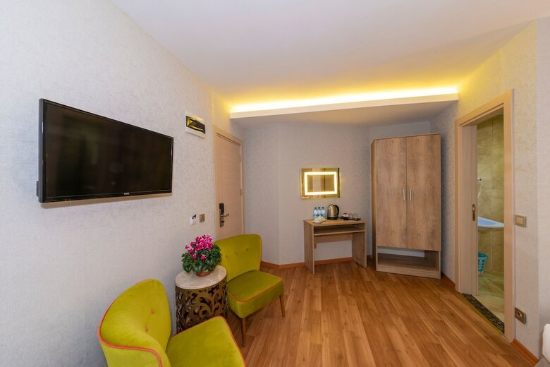 Sunlight Hotel