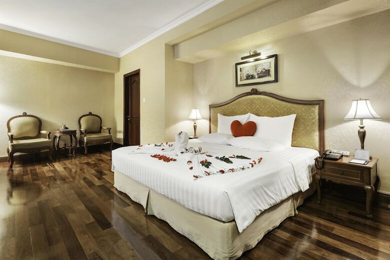 Grand Hotel Saigon