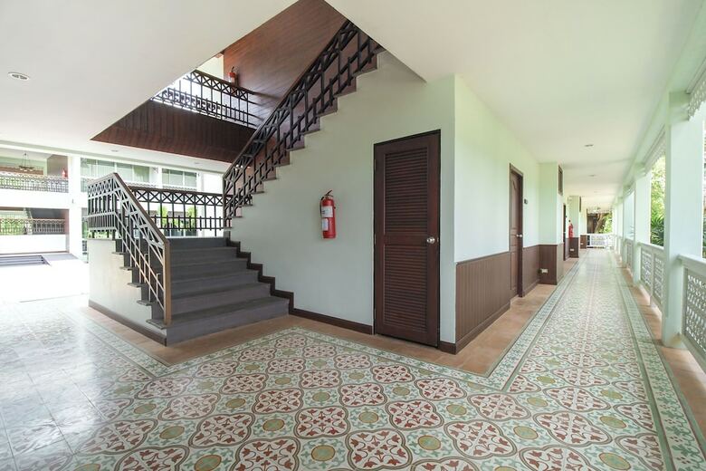 Capital O 725 My Home Hotel