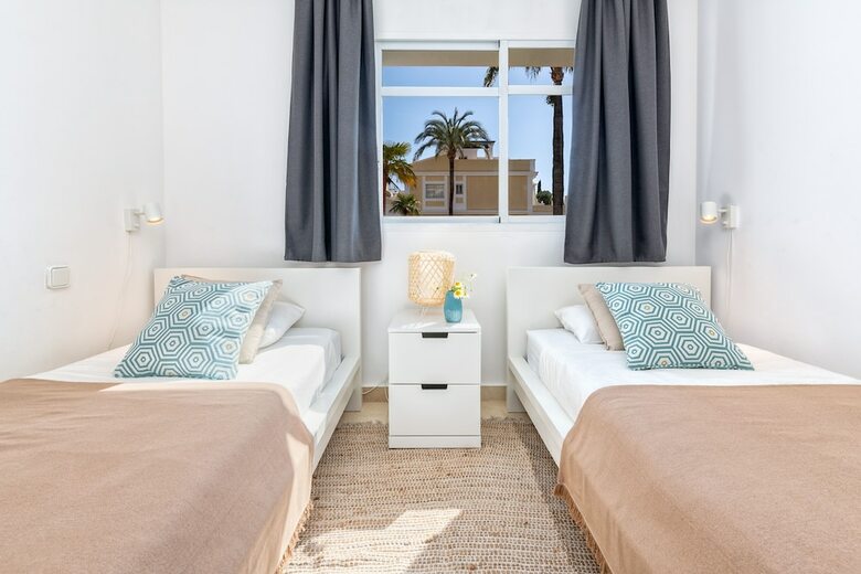 Apartamentos Solaga - Aloha Gardens