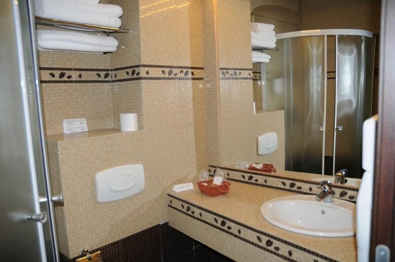 Hotel Mistral Resort By Zeus International