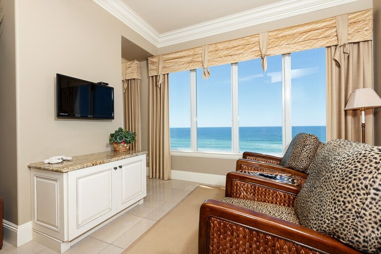 South Beach 501 By Brooks And Shorey Resorts