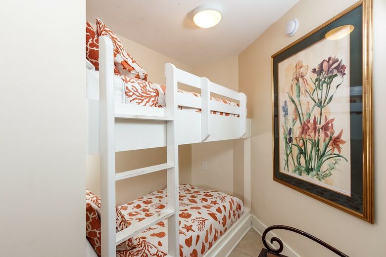 Waterscape B310 By Brooks And Shorey Resorts